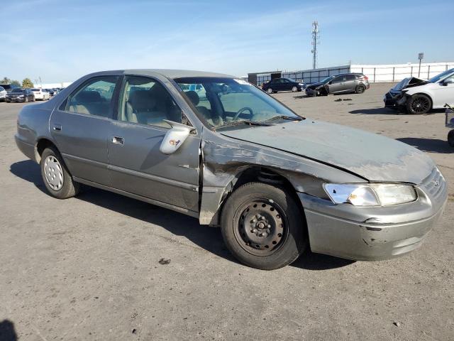 JT2BG22K4V0029189 - 1997 TOYOTA CAMRY LE GRAY photo 4