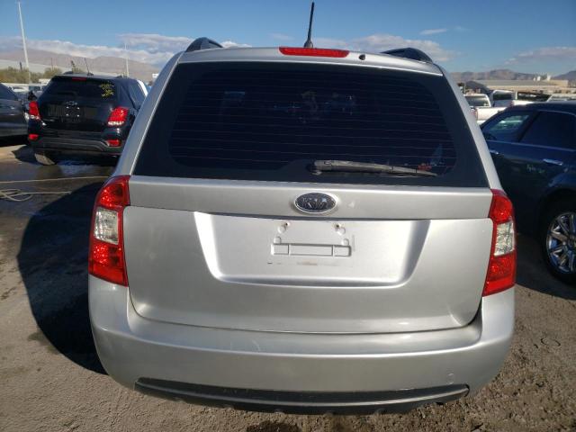 KNAFG526887170580 - 2008 KIA RONDO LX SILVER photo 6