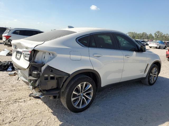 5UXKU0C5XJ0G69741 - 2018 BMW X6 SDRIVE35I WHITE photo 3