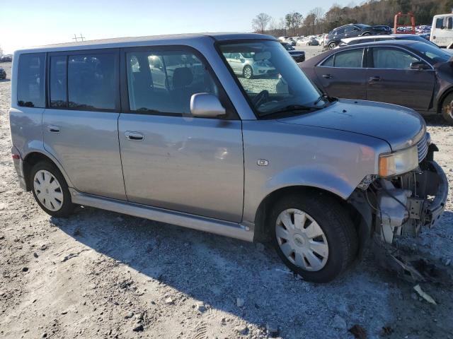 JTLKT324164044774 - 2006 TOYOTA SCION XB SILVER photo 4