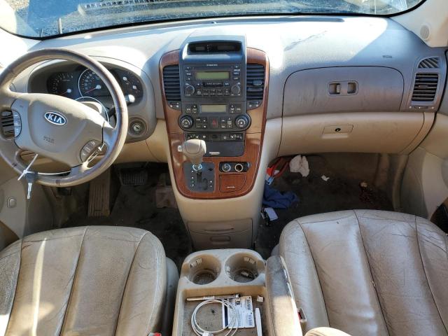 KNDMB233866096981 - 2006 KIA SEDONA EX BLUE photo 8