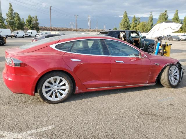 5YJSA1E22JF272459 - 2018 TESLA MODEL S RED photo 3