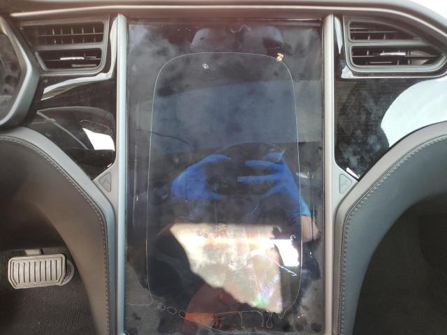 5YJSA1E22JF272459 - 2018 TESLA MODEL S RED photo 9