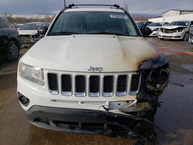 1C4NJCBA0DD272492 - 2013 JEEP COMPASS SPORT WHITE photo 5