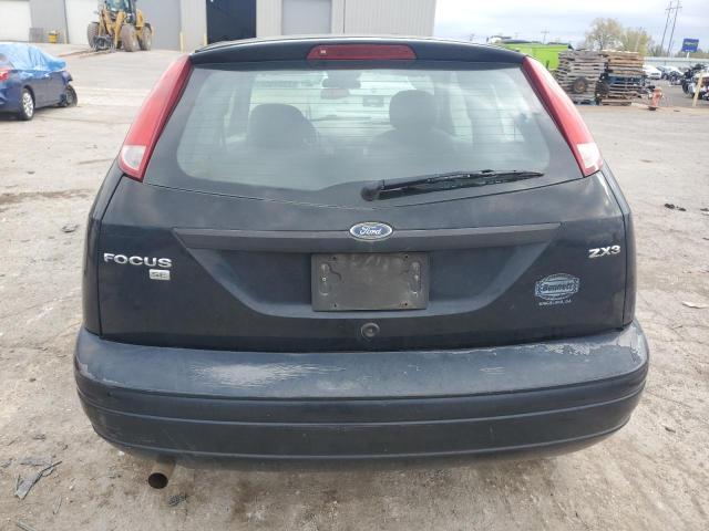 3FAFP31N65R127107 - 2005 FORD FOCUS ZX3 BLACK photo 6