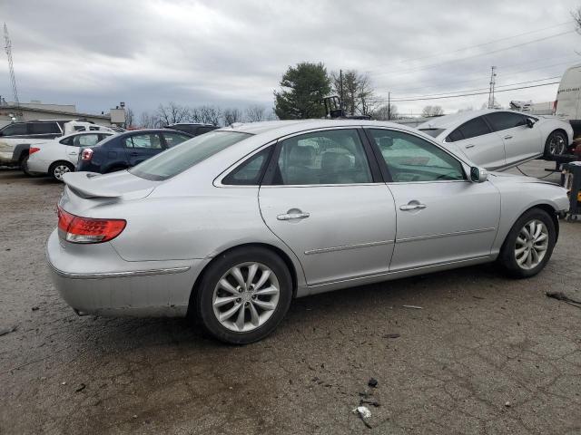 KMHFC46F08A316679 - 2008 HYUNDAI AZERA SE SILVER photo 3