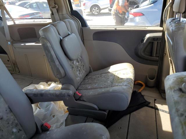 2A4RR8DGXBR779851 - 2011 CHRYSLER TOWN & COU TOURING L GOLD photo 11