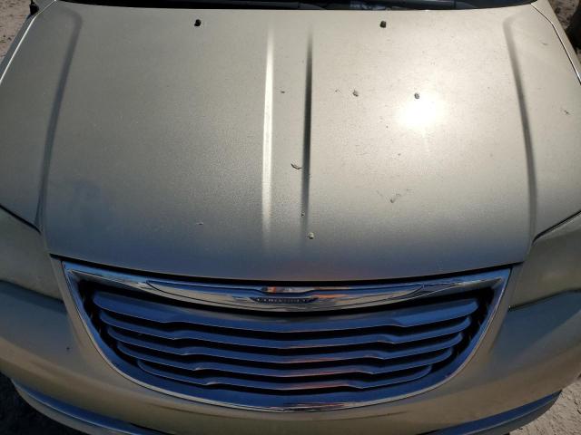 2A4RR8DGXBR779851 - 2011 CHRYSLER TOWN & COU TOURING L GOLD photo 12