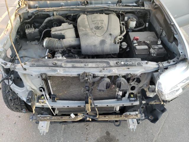 5TFSZ5AN3JX134824 - 2018 TOYOTA TACOMA ACCESS CAB GRAY photo 11