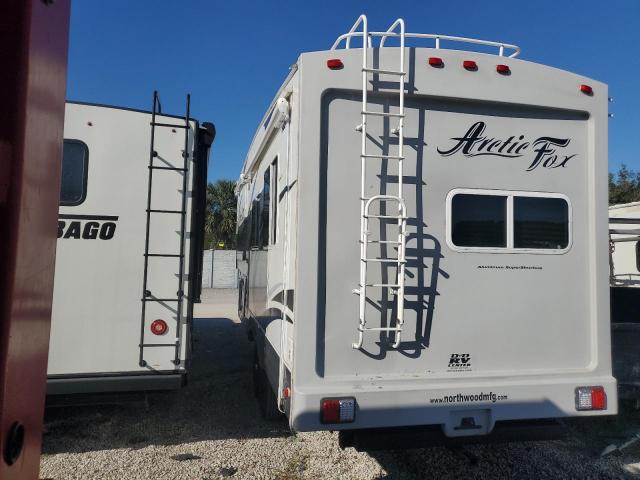 4N15L2726G0144289 - 2016 ARCT CAMPER WHITE photo 3