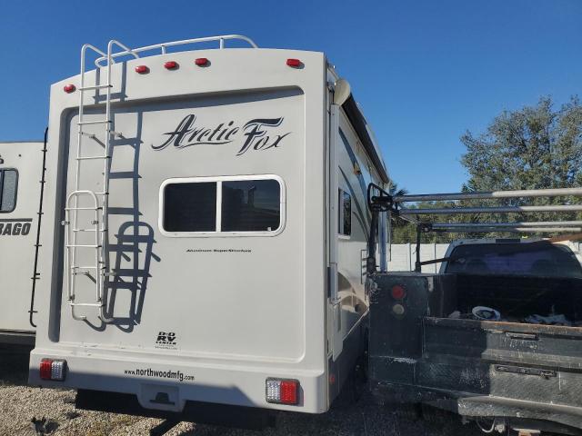 4N15L2726G0144289 - 2016 ARCT CAMPER WHITE photo 4