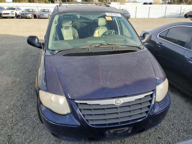 2C4GP54L75R297051 - 2005 CHRYSLER TOWN & COU TOURING BLUE photo 5