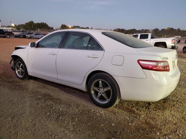 4T4BE46K69R139082 - 2009 TOYOTA CAMRY LE BASE WHITE photo 2