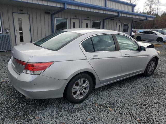 1HGCP2F62BA018384 - 2011 HONDA ACCORD SE SILVER photo 3