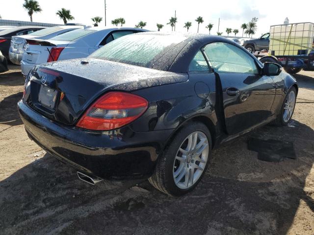 WDBWK54F79F201709 - 2009 MERCEDES-BENZ SLK 300 BLACK photo 3