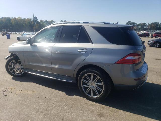 4JGDA5HB0EA344586 - 2014 MERCEDES-BENZ ML 350 4MATIC GRAY photo 2