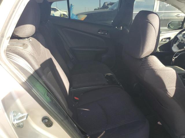 JTDKARFP3K3110637 - 2019 TOYOTA PRIUS PRIM 银色 照片 10