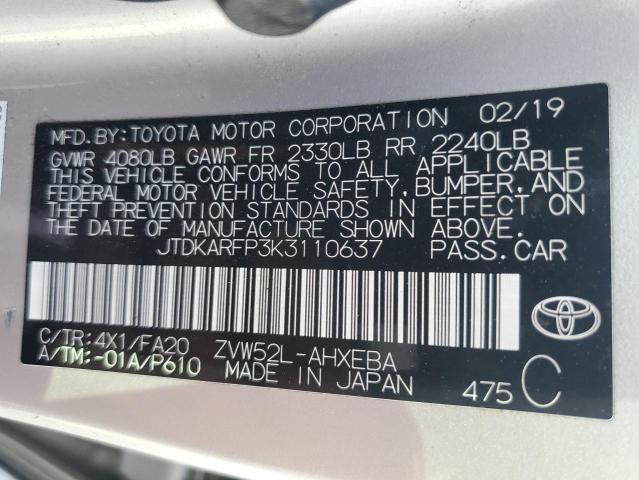 JTDKARFP3K3110637 - 2019 TOYOTA PRIUS PRIM 银色 照片 12