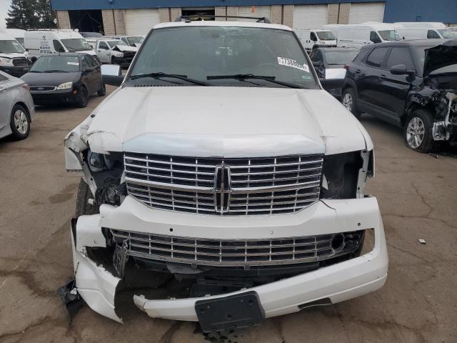 5LMJJ2J51DEL08870 - 2013 LINCOLN NAVIGATOR თეთრი ფოტო 5
