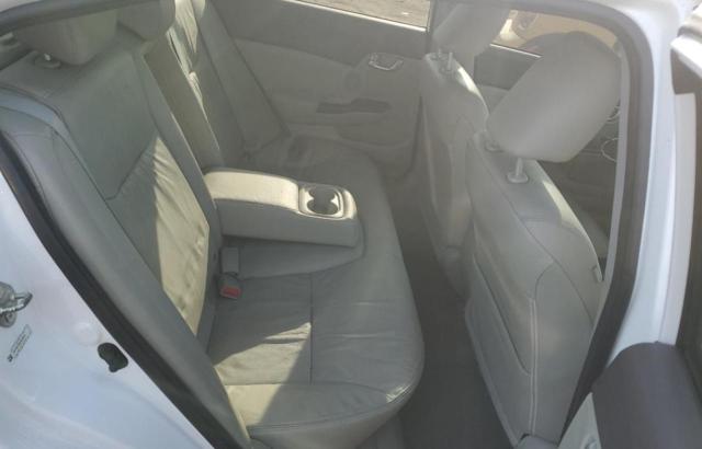 19XFB2F98CE023818 - 2012 HONDA CIVIC EXL თეთრი ფოტო 10