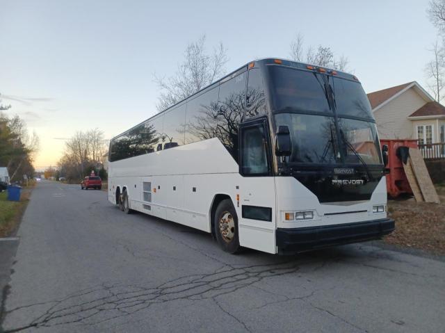 2PCH3349XY1013648 - 2000 PREVOST BUS WHITE photo 1