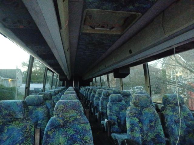 2PCH3349XY1013648 - 2000 PREVOST BUS WHITE photo 5