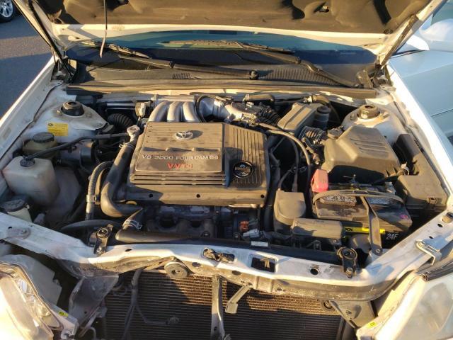 4T1BF28B0YU095247 - 2000 TOYOTA AVALON XL WHITE photo 11