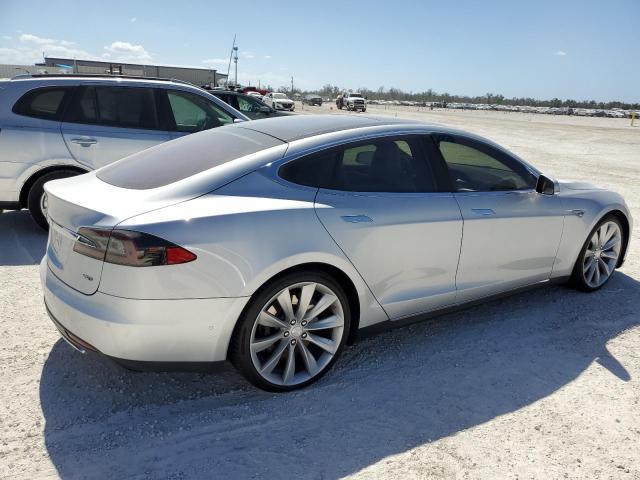 5YJSA1E28FF112481 - 2015 TESLA MODEL S SILVER photo 3