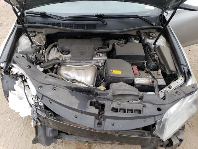 4T1BF1FK3FU034114 - 2015 TOYOTA CAMRY LE SILVER photo 11