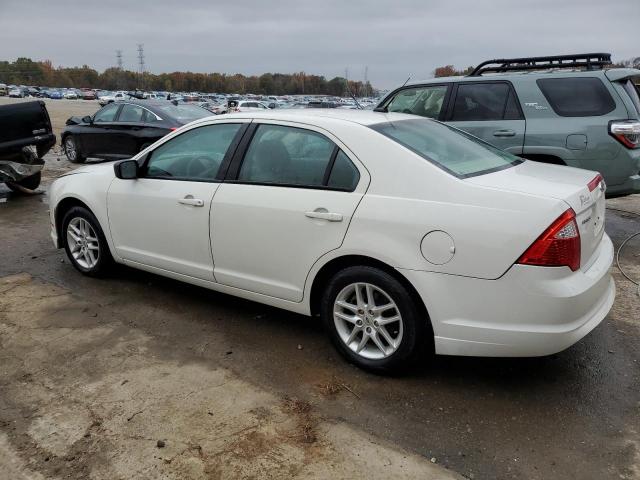 3FAHP0GA9CR347964 - 2012 FORD FUSION S WHITE photo 2