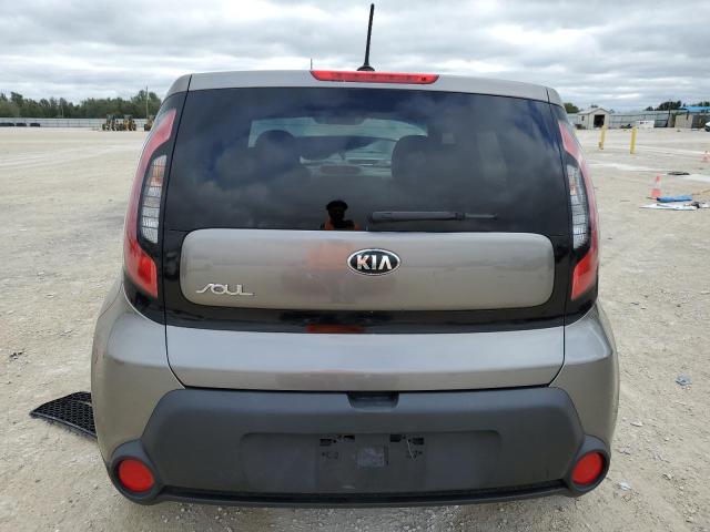 KNDJN2A20G7344656 - 2016 KIA SOUL GRAY photo 6