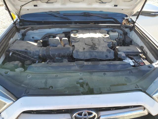 JTEBU5JR7E5153472 - 2014 TOYOTA 4RUNNER SR5 WHITE photo 12