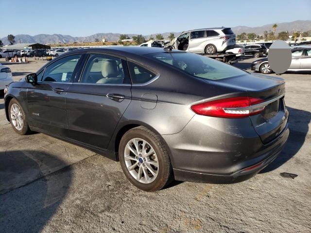 3FA6P0LU8HR296522 - 2017 FORD FUSION SE HYBRID GRAY photo 2