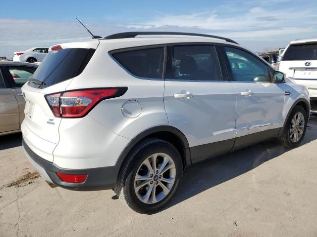 1FMCU0GD1HUC37168 - 2017 FORD ESCAPE SE WHITE photo 3