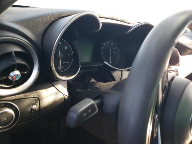 ZARFAEDNXJ7564523 - 2018 ALFA ROMEO GIULIA Q4 红色 照片 9