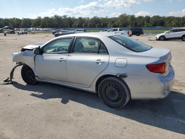 JTDBL40E19J029663 - 2009 TOYOTA COROLLA BASE SILVER photo 2