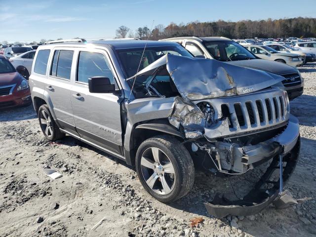 1C4NJPFA4GD616198 - 2016 JEEP PATRIOT LATITUDE SILVER photo 4