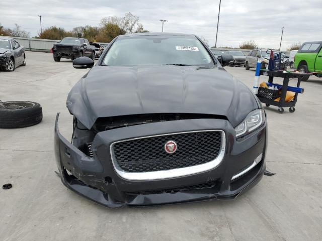 SAJWA1C78H8W11222 - 2017 JAGUAR XJ BLACK photo 5