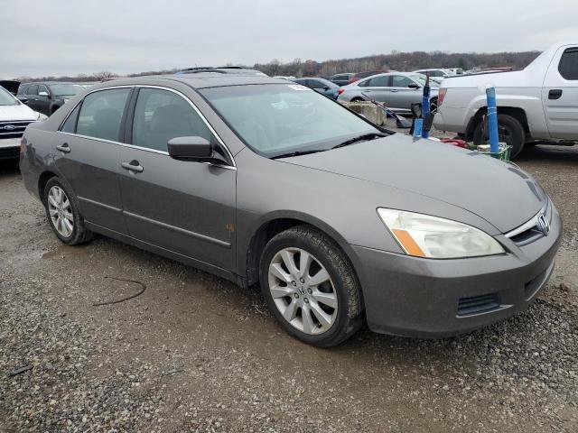 1HGCM66537A098065 - 2007 HONDA ACCORD EX GRAY photo 4