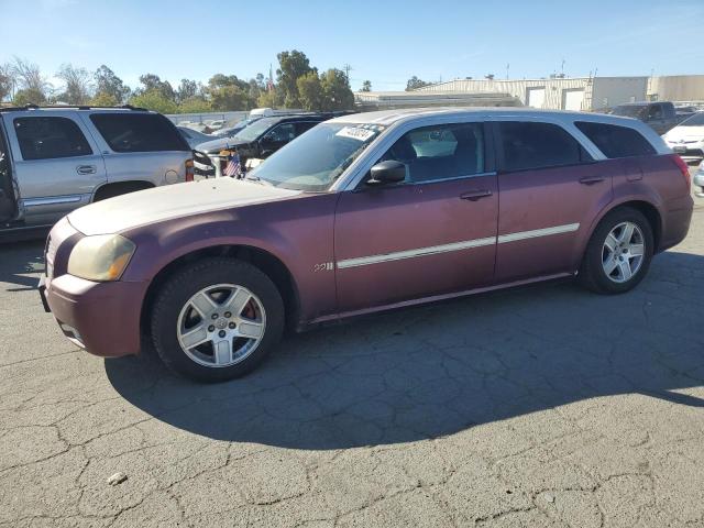 2005 DODGE MAGNUM SE, 