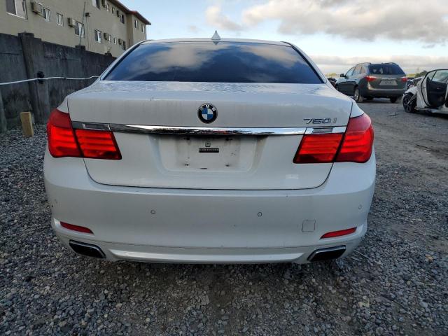 WBAKA8C54BCY36579 - 2011 BMW 750 I WHITE photo 6