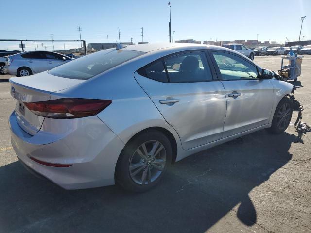 KMHD84LF3HU261253 - 2017 HYUNDAI ELANTRA SE SILVER photo 3