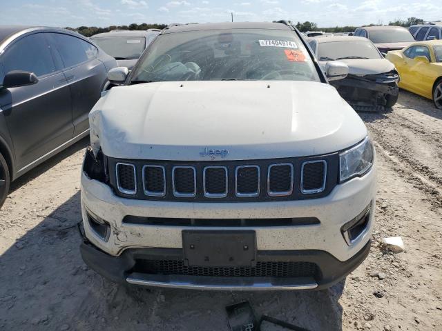 3C4NJCCB5JT156010 - 2018 JEEP COMPASS LIMITED WHITE photo 5