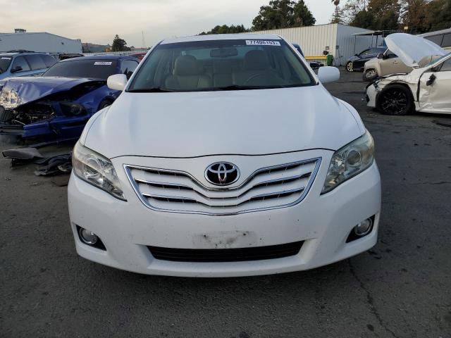 4T1BK3EK4AU605904 - 2010 TOYOTA CAMRY SE WHITE photo 5