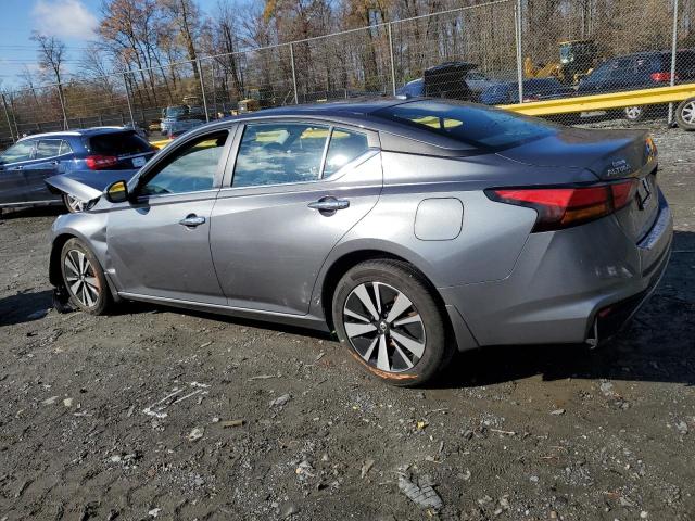 1N4BL4DV0NN413677 - 2022 NISSAN ALTIMA SV GRAY photo 2