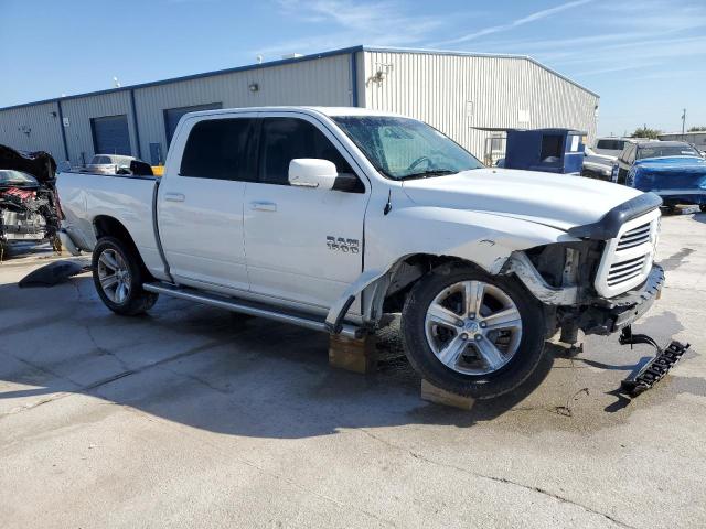 1C6RR7MT9FS682925 - 2015 RAM 1500 SPORT WHITE photo 4