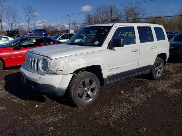 1C4NJRFB4FD382731 - 2015 JEEP PATRIOT LATITUDE WHITE photo 1