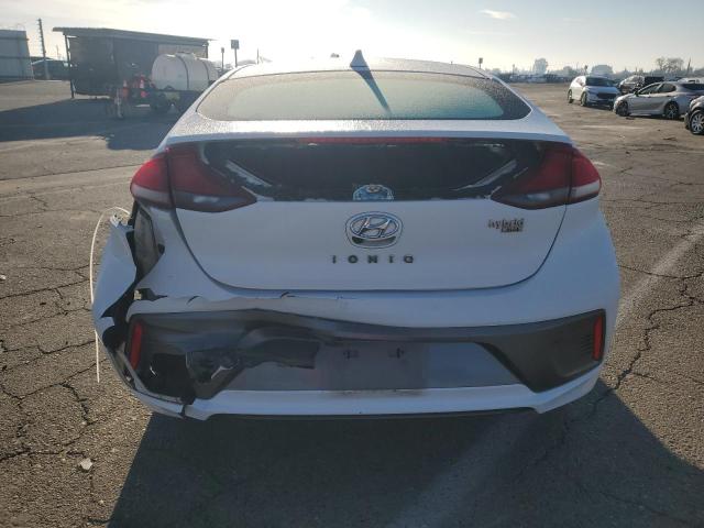 KMHC65LC0LU206815 - 2020 HYUNDAI IONIQ BLUE WHITE photo 6