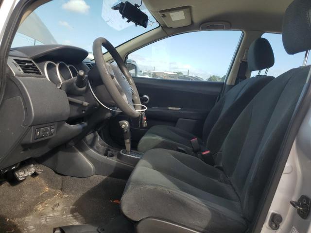 3N1BC1CPXAL444864 - 2010 NISSAN VERSA S SILVER photo 7