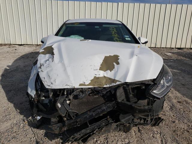 5NPE34AF0JH686990 - 2018 HYUNDAI SONATA SPORT WHITE photo 5